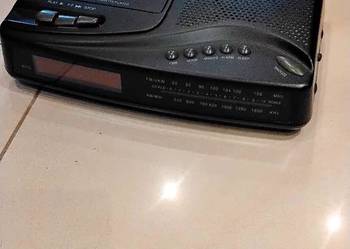 Radioodtwarzacz z Budzikiem na Kasety VHS, Vintage