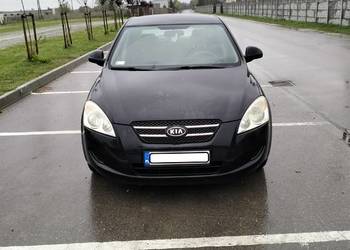 Kia Cee'd 2007 r. 1.4 Beznyna