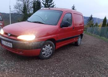 Peugeot Partner 1.9d, Hak