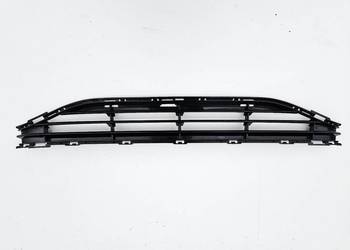 VOLVO V40 II KRATKA ŚRODKOWA ZDERZAKA PRZÓD 31383512