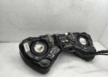 ZBIORNIK PALIWA POMPA MERCEDES W204 LIFT 1.8 CGI 2044708401