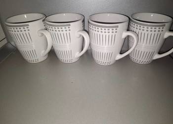 Kubki NOWE actuel 4szt