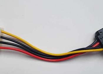 Kabel adapter zasilający MOLEX - SATA przejściówka 15cm HDD SSD S-ATA