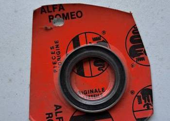 Uszczelniacz wału korbowego (30x43x8) 60805219 FIAT / LANCIA / ALFA ROMEO