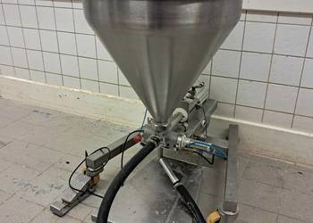 Maszyna do dozowania marmolady, nadziewarka