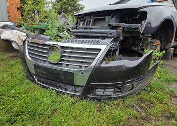 Zderzak przód Passat b6 lc8z