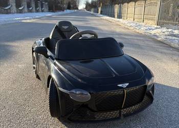 auto na akumulator Bentley Bacalar nowe elektryczne dla dzieci