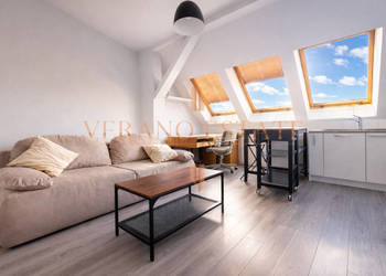 ZALANE SŁOŃCEM | ANTRESOLA | ZAMKNIĘTE OSIEDLE