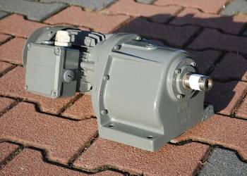 Motoreduktor 0.25kw. 62obr./min.. Firmy BAUER