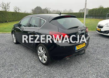 Opel Astra Opel Astra J 1.4T 2010r Cosmo Skóra Nawigacja Alufelgi Serwis H…