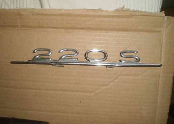 Mercedes 220S Kubuś Ponton znaczek napis