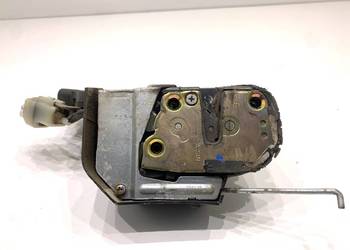 ZAMEK KLAPY TYŁ TOYOTA RAV 4 II SUV 00-05