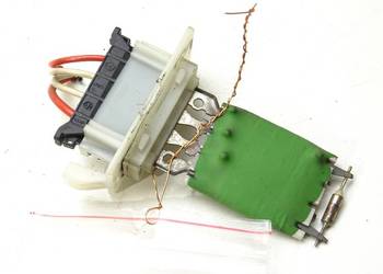 OPORNIK DMUCHAWY POWIETRZA MERCEDES VANEO 02-05 REZYSTOR