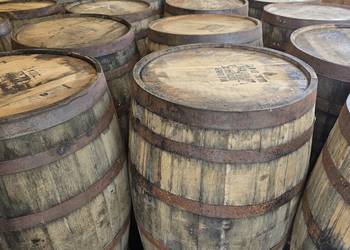 Ozdobne beczki dębowe 200L po Whiskey – ogród, dom, restauracja WYSYŁKA