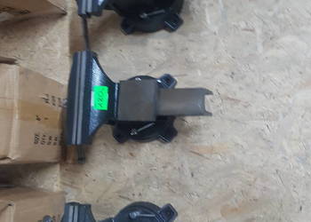 IMADŁO ŚLUSARSKIE 200mm Z KOWADŁEM OBROTOWE 360st