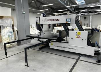 Maszyna do cięcia pianki pionowo-skośna