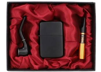 Czarna Zapalniczka Benzynowa w Zestawie z Cygarniczką i Fajką Gentelo