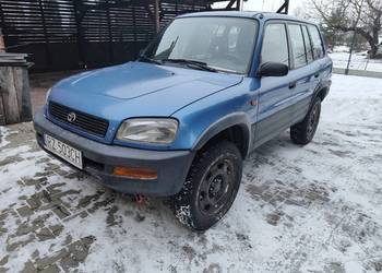 Toyota RAV4 4x4 skóra, szyby w prądzie. Lpg