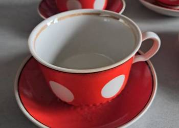 4 filiżanki + 6 talerzyków z prlu radzieckiej produkcji z Tarnopola st db 4 filiżanki + 6 talerzyków z prlu radzieckiej produkcji z Tarnopola st db