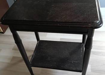 Stylowy stary stolik