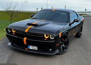 Dodge Challenger 5.65 benzyna 372KM 2020r