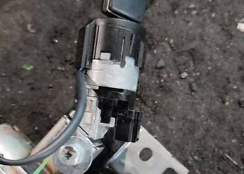 Stacyjka kluczyk grot Peugeot 5008