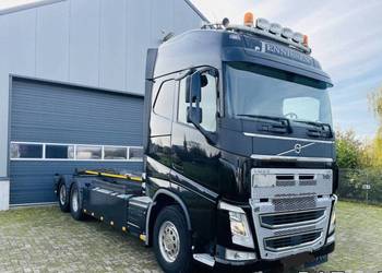 Hakowiec Volvo FH