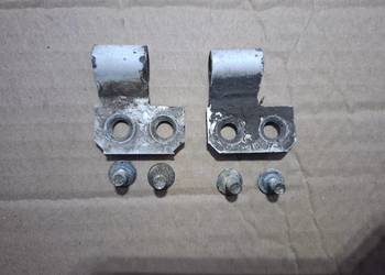 Zawiasy tylnej belki pokrywy silnika Fiat 126p Maluch