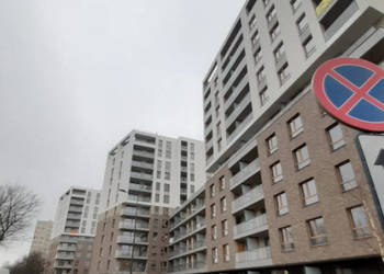 Z widokiem na 3 strony dodatkowo garaż i komórka