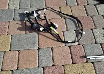 części z demontażu drzwi prawe przód i tył z Lexus ux 250h z 2024 roku