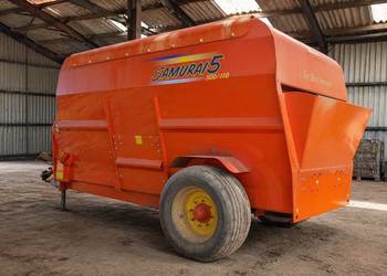 Paszowoz  rolniczy Samuraj 5  Seko