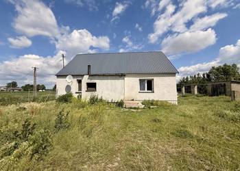 Uroczy dom parterowy z dużym potencjałem – Strumyk, gm. Kramsk