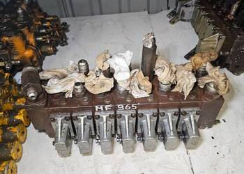 Rozdzielacz hydrauliczny Danfoss PVG 32 Case 595 Massey Ferguson 965