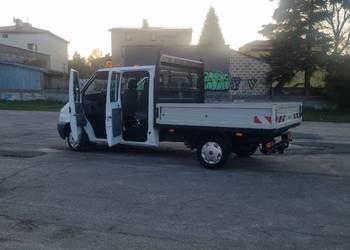 Ford Transit Skrzynia 7 Osób Mały Przebieg 176 Tyś