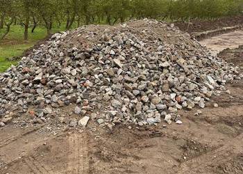 Przekrusz betonowy Gruz Kruszony gruz drobny z dostawą