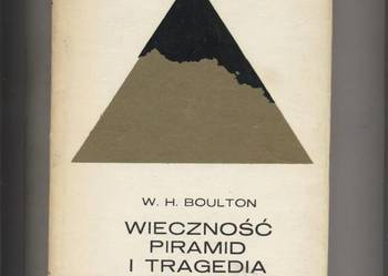 Wieczność piramid i tragedia Pompei