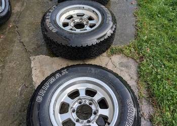 Felgi aluminiowe 5szt. Nissan Terrano 8Jx15 H2 15" 4x opony 225/75R15