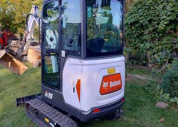 Minikoparka Bobcat E19,  łyżki 3 sztuki pływająca faktura , 1100mtg