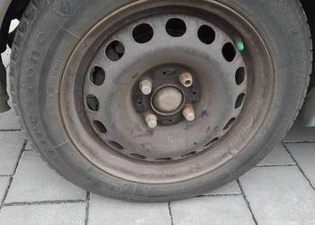 Opony zimowe 15" na kołach stalowych Mitsubishi, Kia, Hyundai, Mazda