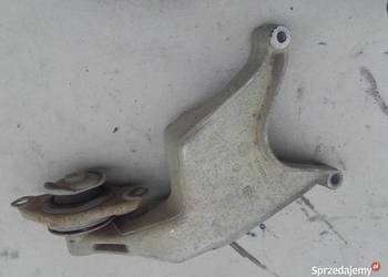Fiat Albea Palio II tylna łapa z poduszką skrzyni biegów