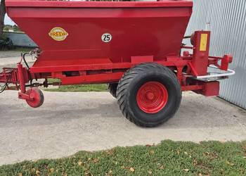 Rozsiewacz Bredal K65