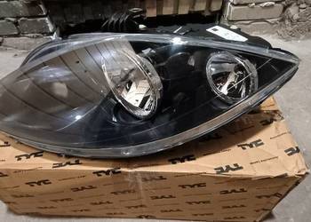 Lampa reflektor seat Altea Toledo Leon