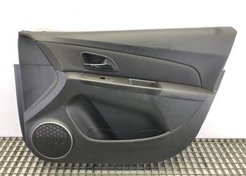 BOCZEK DRZWI PRAWY PRZÓD CHEVROLET CRUZE Kombi TAPICERKA