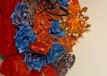 Własno ręczne bukiety ze wstąrzki