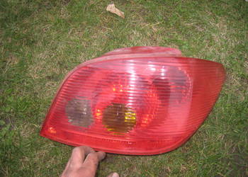 Lampa tylna prawa Peugeot 307 01-06