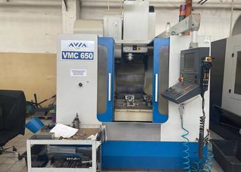 pionowe centrum obróbcze CNC Avia VMC 650