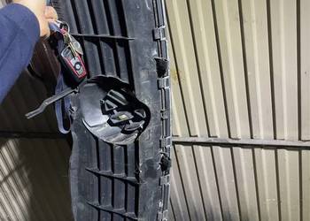 Grill atrapa passat b5 fl