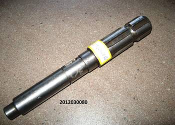 Wałek poziomy do przekładni do rozsiewacza RCW