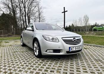 OPEL INSIGNIA 2011
