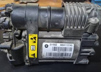 Kompresor zawieszenia Jeep Grand Cherokee WK2 2012 (Uszkodzony) Orginał